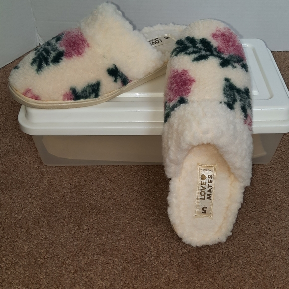 Love♥️mate women's house slippers - Picture 5 of 6